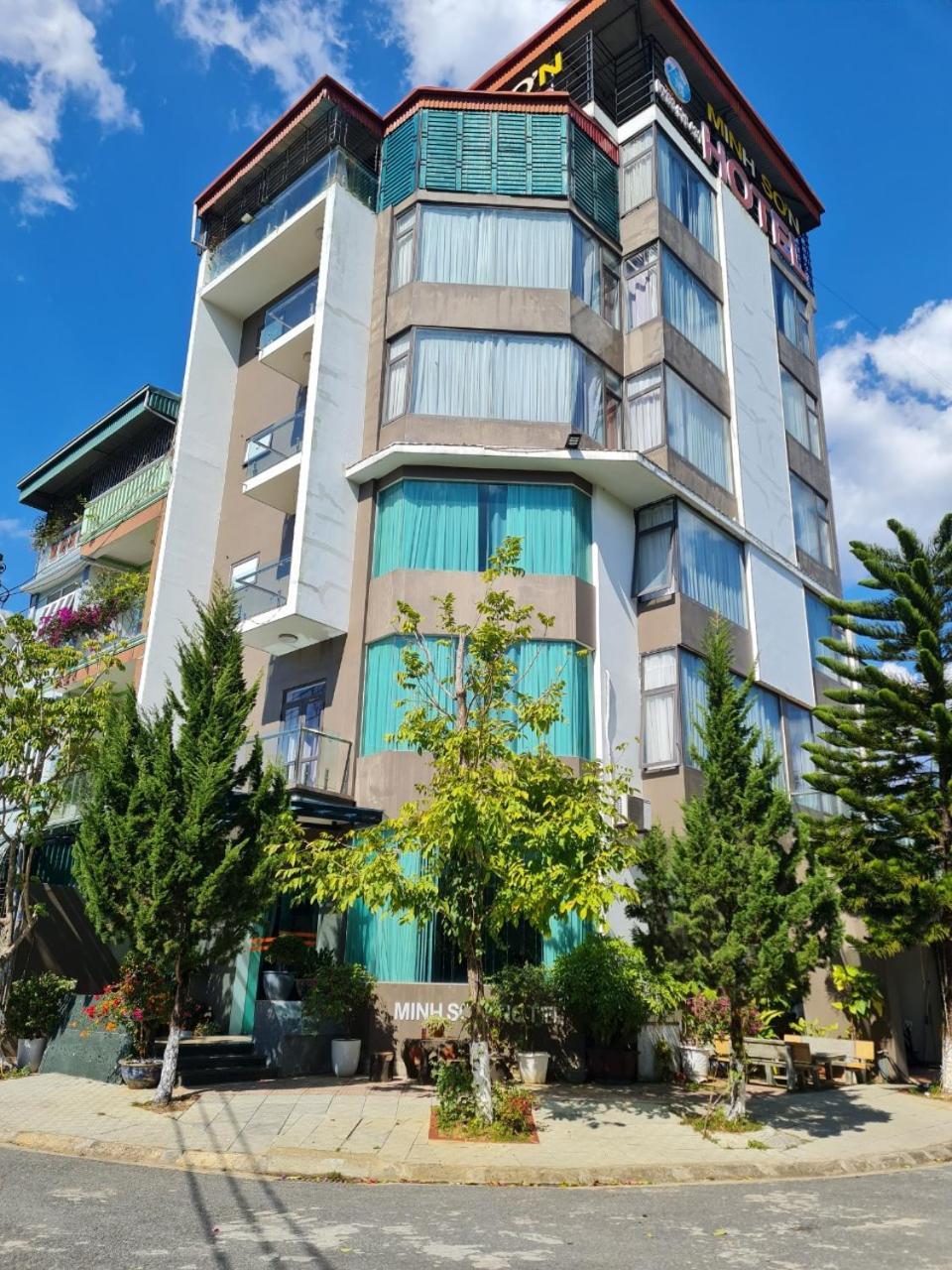 Minh Son Hotel Ta Lan Than Exterior foto