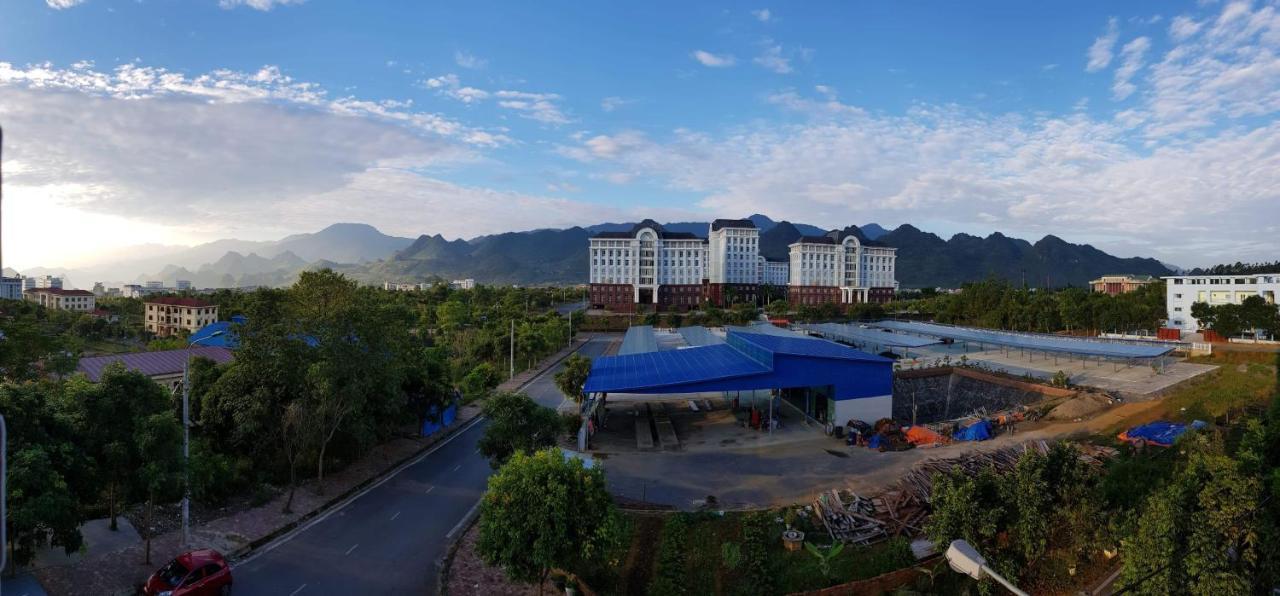 Minh Son Hotel Ta Lan Than Exterior foto